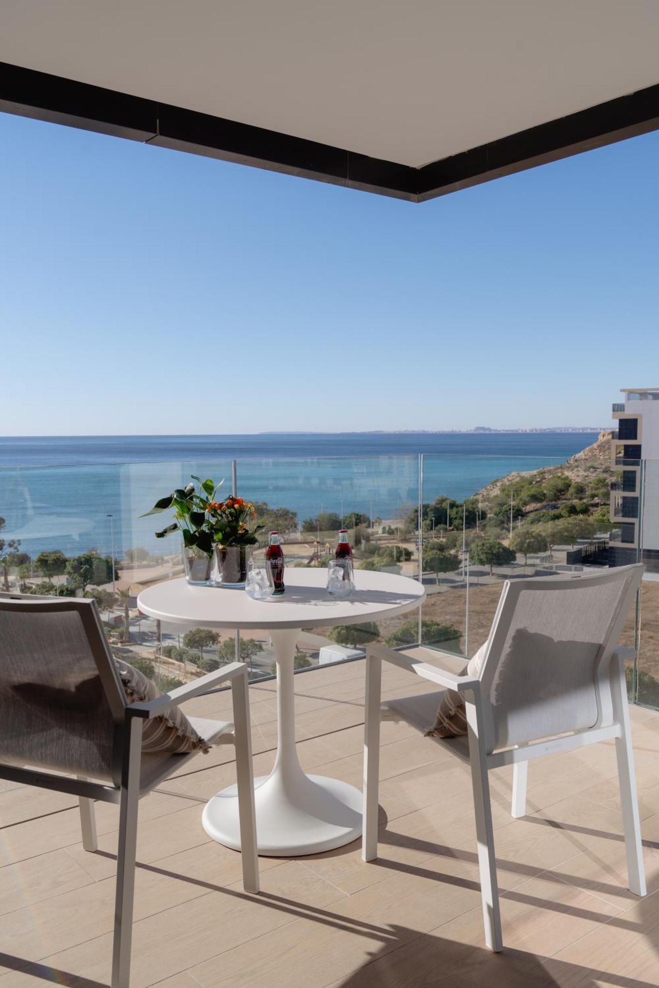 Horizonte Line Hotel Villajoyosa Bagian luar foto