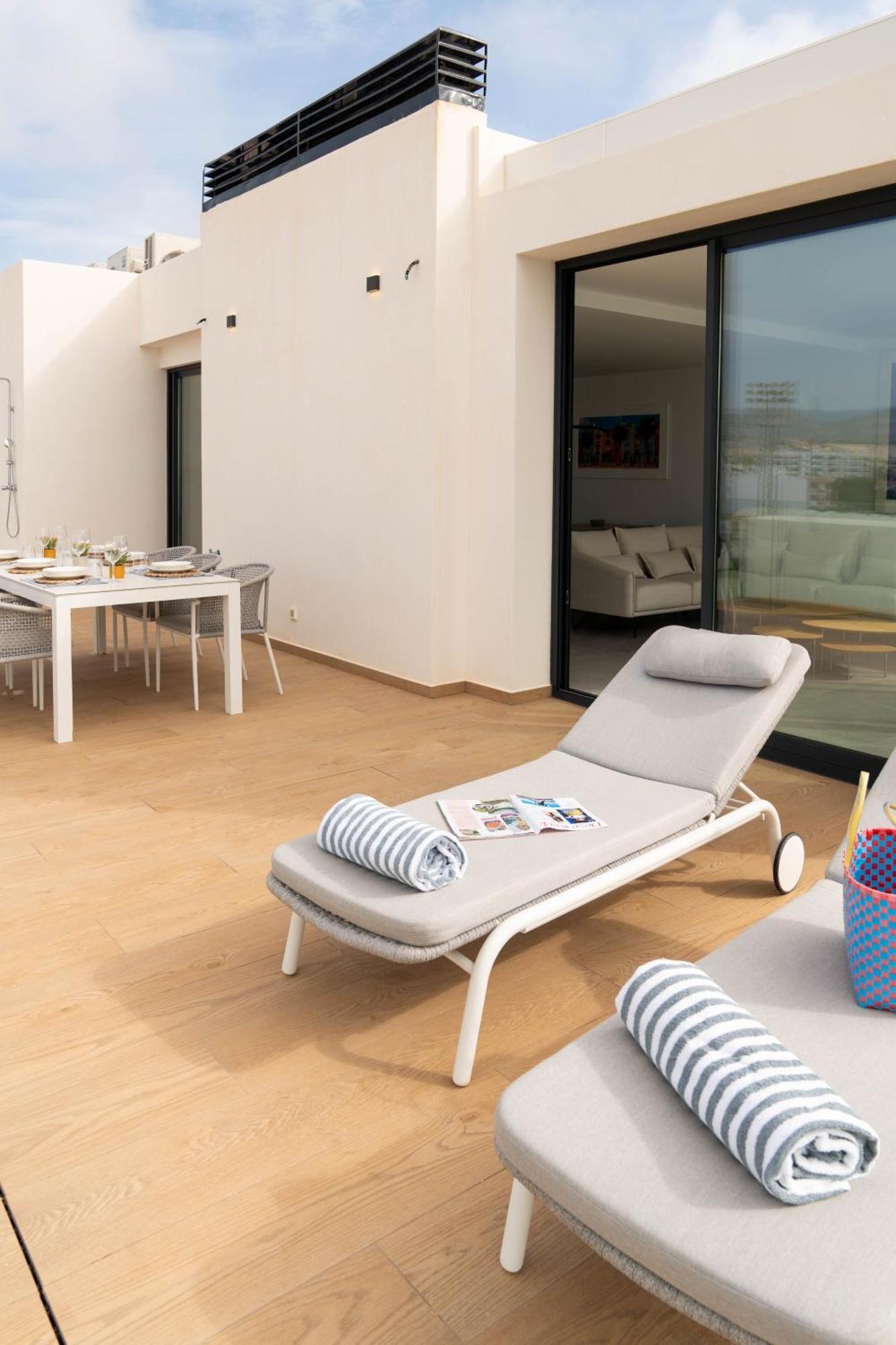 Horizonte Line Hotel Villajoyosa Bagian luar foto